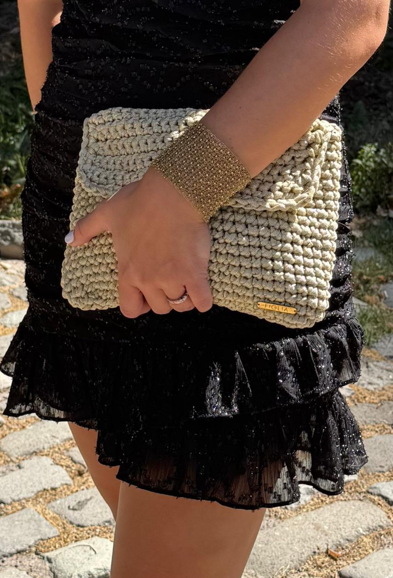 Cartera Sienna dorada