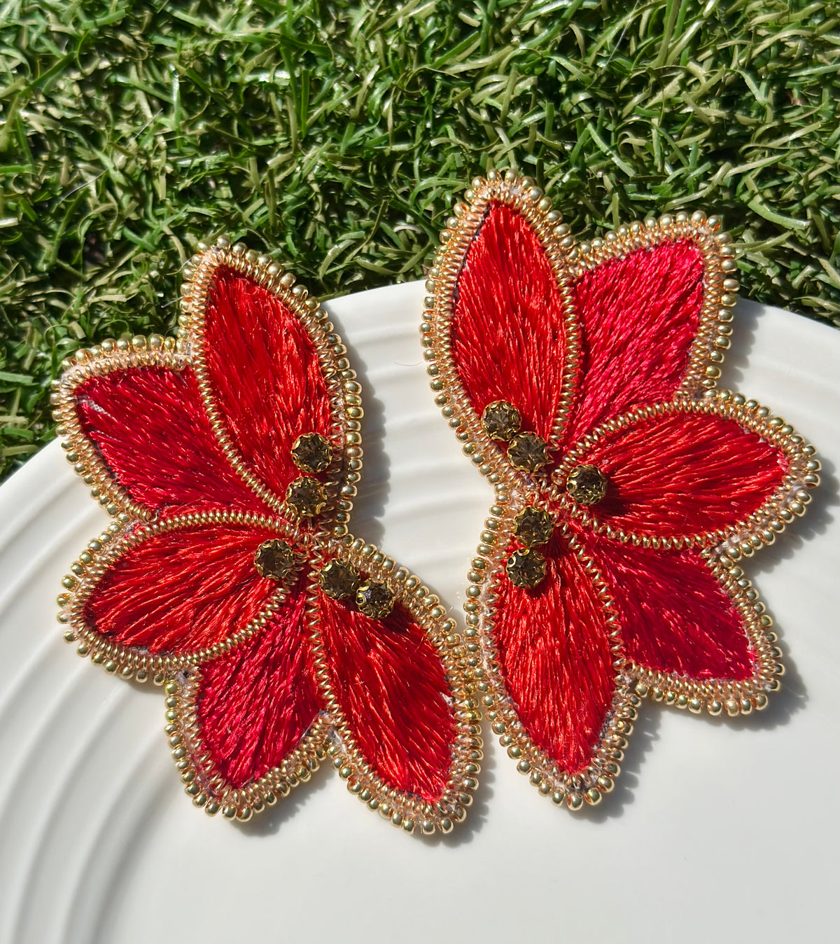 Aro Ricamo maxi flor roja