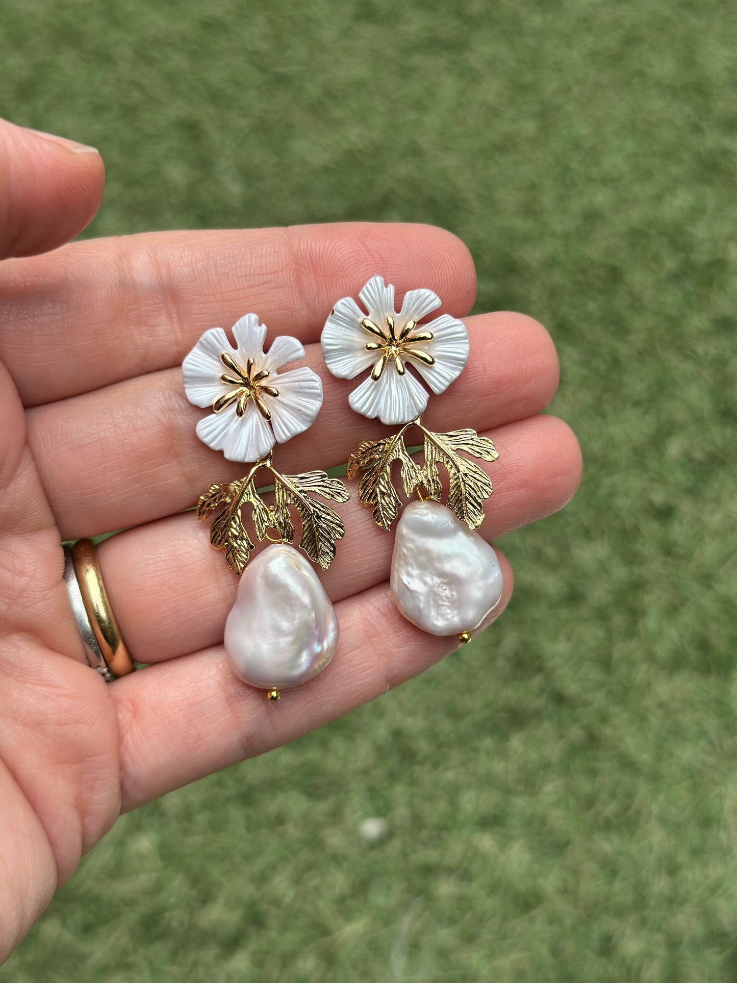 Aro Fiori dorado